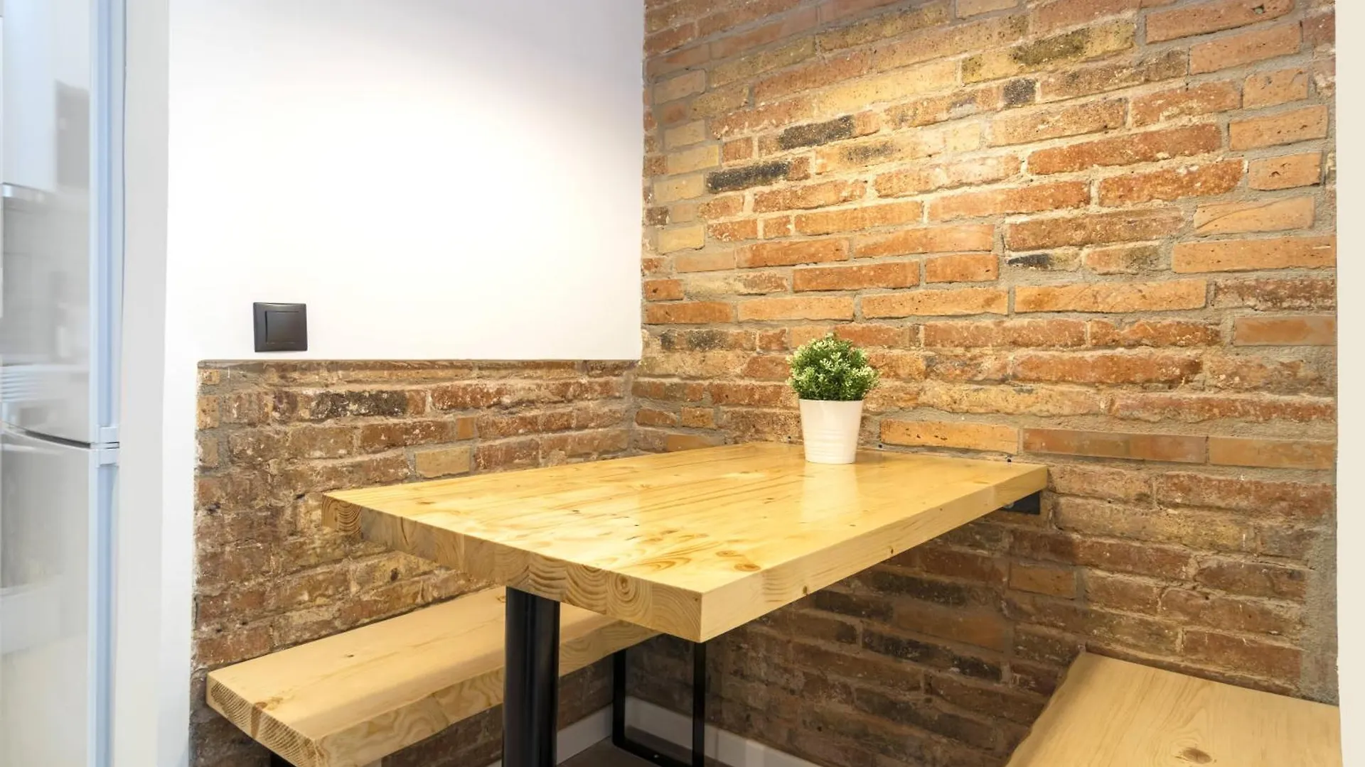 Alcam Hospitalet Apartment L'Hospitalet de Llobregat Spain